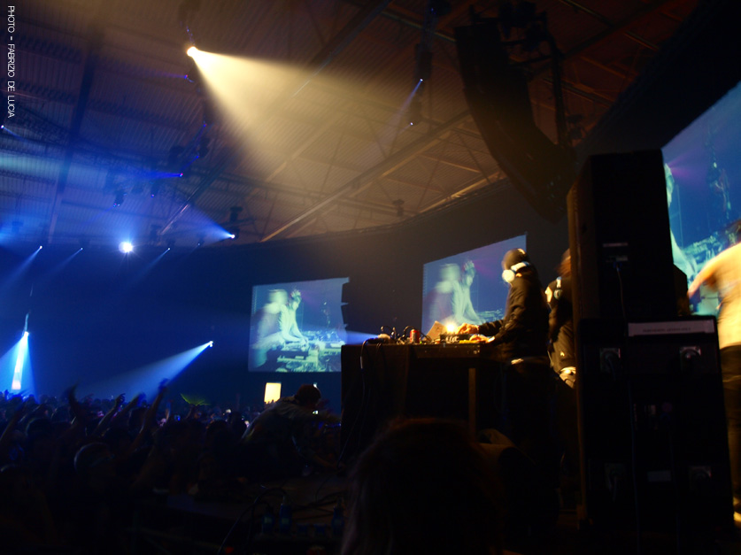 bloody ilovetechno