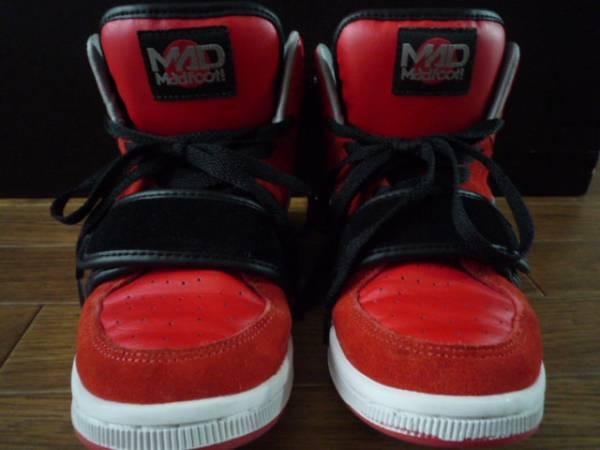 Omarion x Madfoot - OBOI....Non solo Yeezy 2 Omarion x Madfoot – OBOI….Non solo Yeezy
