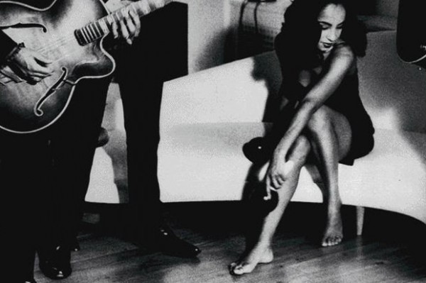 Sade Skin in Another Time Moon Sky 600x399 1