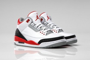 Air Jordan 3 Retro “Fire Red”